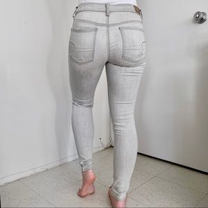 American Eagle Y2K light gray distressed jeggings Bella Swan Elena Gilbert jeans